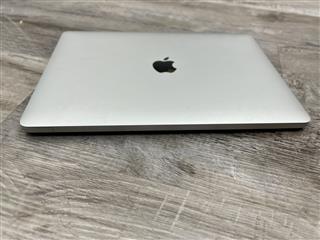 Apple MacBook Air 13in M1 A2337 (128GB SSD, M1, 8GB) Laptop